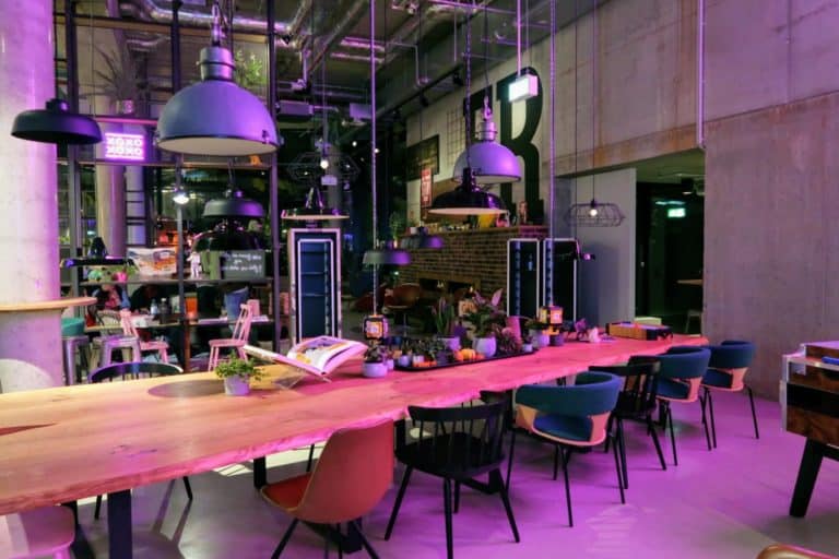 Beste Clubs Frankfurt Die angesagtesten PartyHotspots der Stadt
