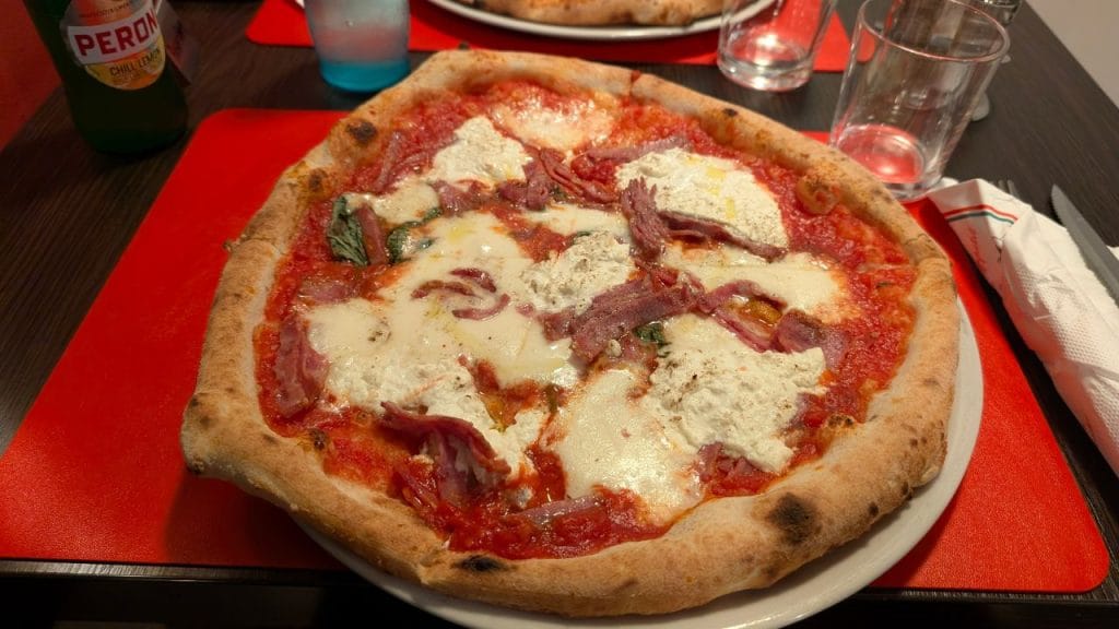 Pizzeria Da Nellino Frankfurt Am Main Eine kulinarische Reise nach Neapel mitten in Frankfurt: Die Pizzeria